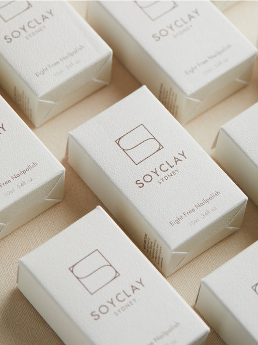 soylcay-nailpolish-packaging-logoinwhite