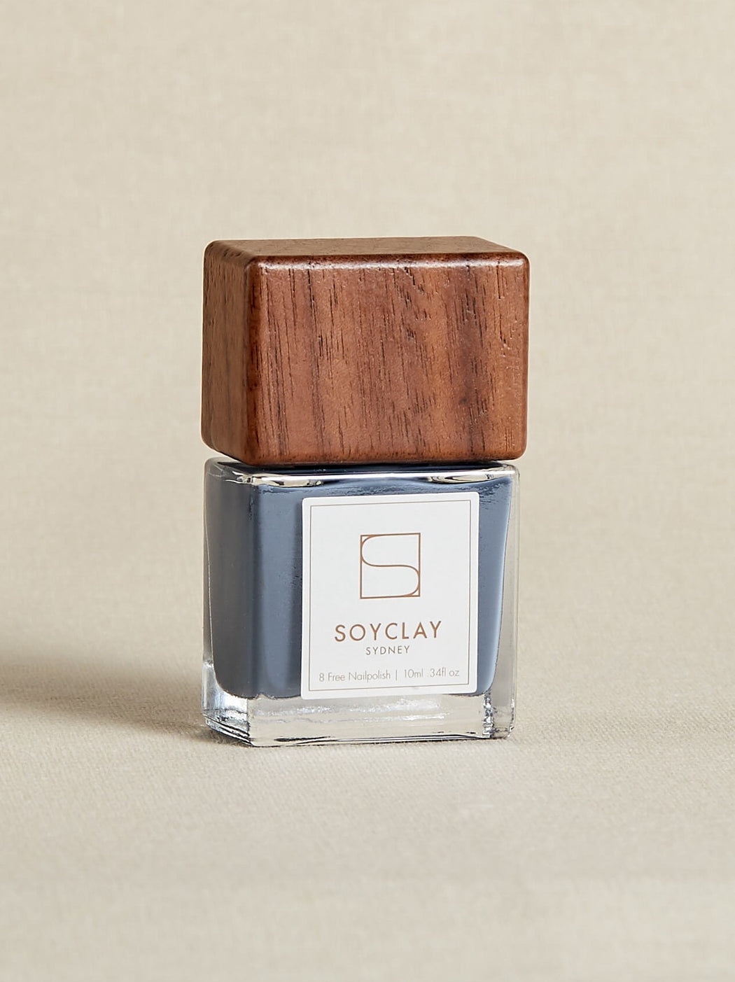 Soyclay-vegan-nailpolish-bottle-monet-blue